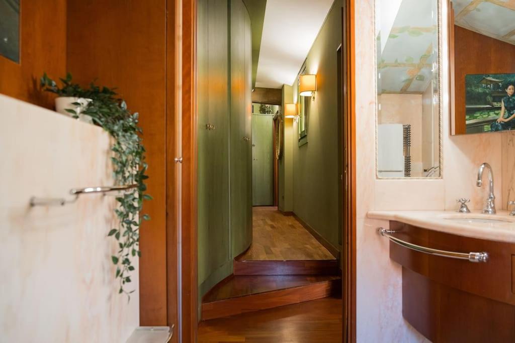 Carbonesi Luxury - Centro Storico Apartment Bologna Exterior photo